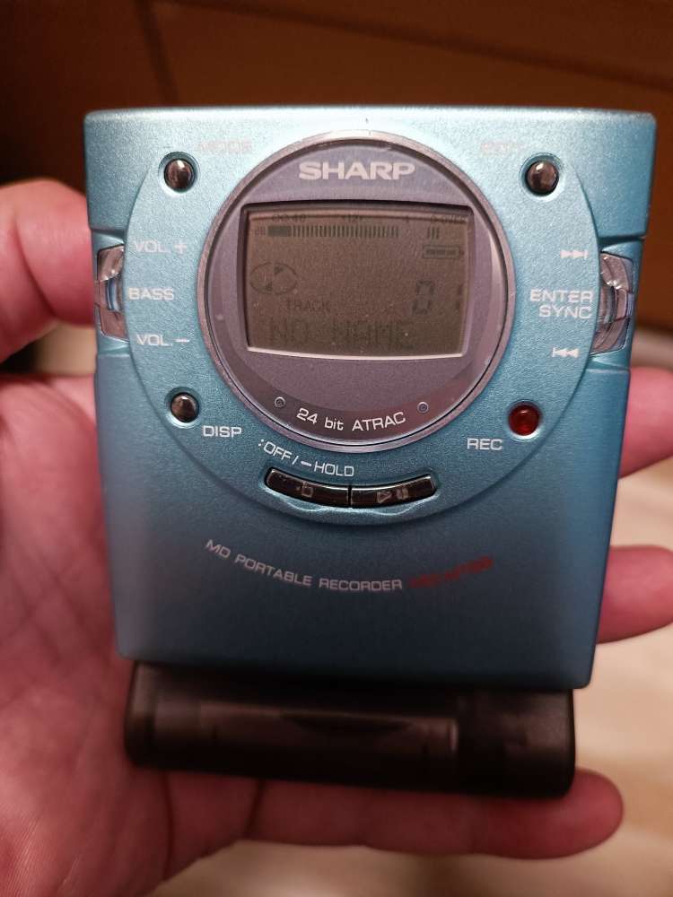 SHARP MDポータブルレコーダー MD-MT66 かみつき