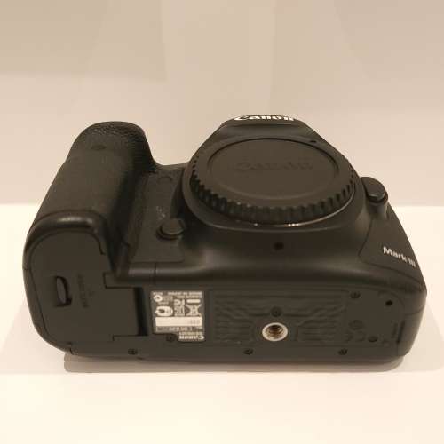 Canon 5D Mark 3 ( 5D3 , 5D mk iii)