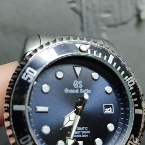 誠讓全新seiko GS 黑水鬼一隻