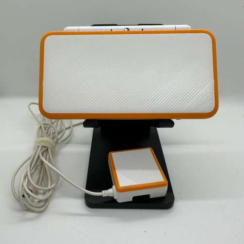 2DSLL 橙白色+ Game Set Pokemon 太鼓達人 Monster Hunter