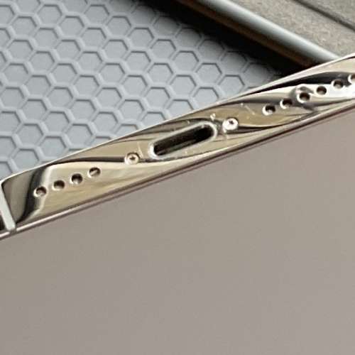 白色港行 iPhone 13 Pro Max 256GB