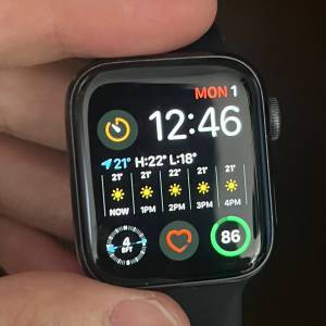 95%新 Apple Watch Series 5 40MM GPS，100%電池健康