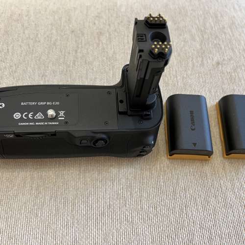 CANNON EOS 5D MARK IV 機身+ 24-70 F2.8鏡頭BG-E20直倒 連原厰電兩舊