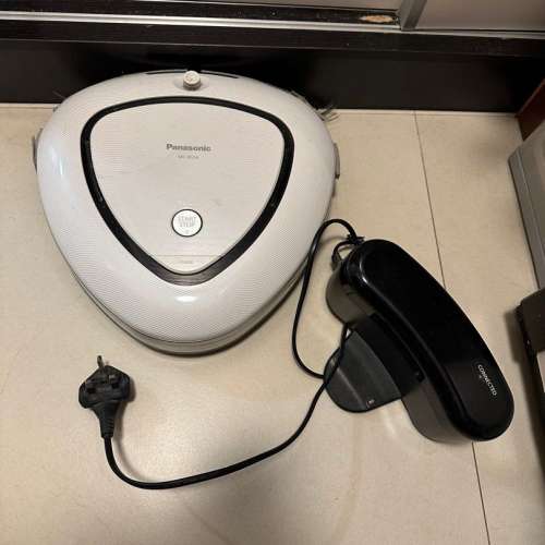 新淨全正常Panasonic Robotic Vacuum Cleaner floor sweeper automatic electric m...