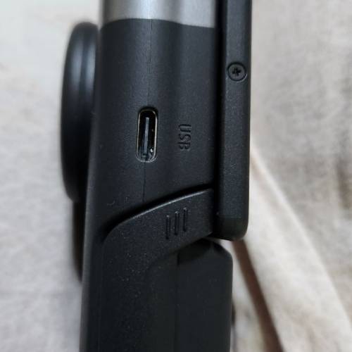 Canon Powershot V10 輕便相機 （9成半新）