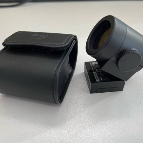 Leica M10 Silver + Leica Visoflex II