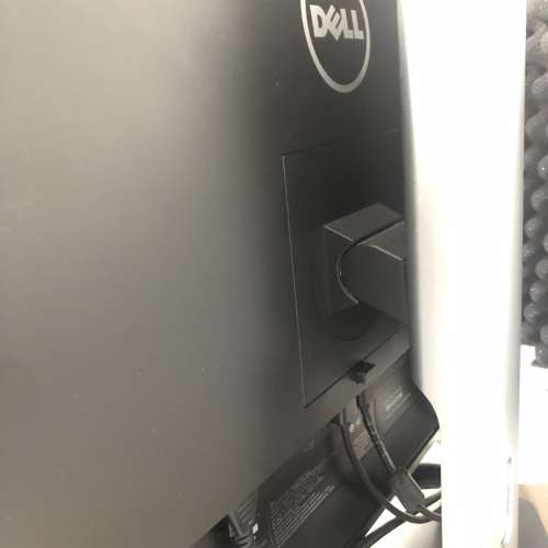 Dell UP2715K 5K Monitor