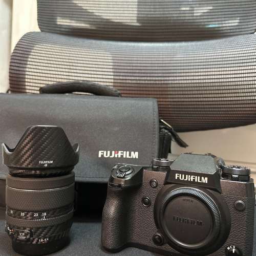 Fujifilm XH-1 機身連直倒 + 18-55 f2.8-4 kit lens  （配三粒電池和相機袋等配件）