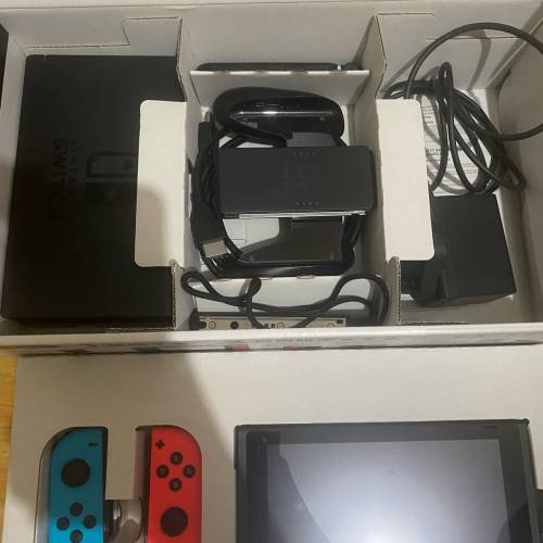 switch 大電版 有盒齊配件