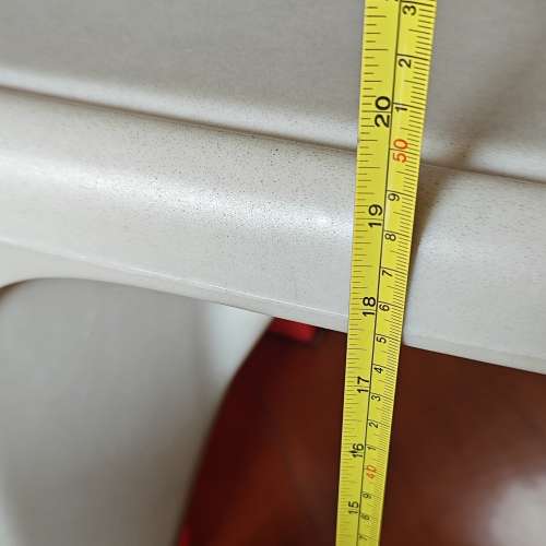 小朋友枱椅(not canon Nikon Sony or iPhone)