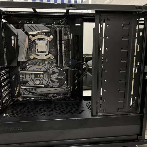 9900k+Asrock Z390 Taichi+Team 64GB DDR4 3600Mhz+Fractal Design Define 7