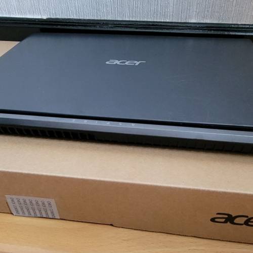 Acer Aspire 7 GTX1650 Ti 512Gb 8gb ram