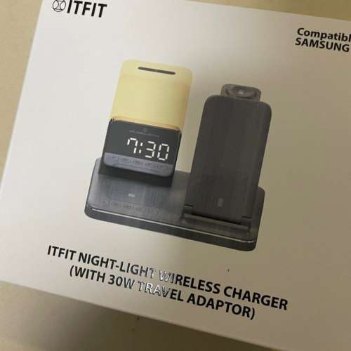 ITFIT Night-Light Wireless Charger with 30W Travel Adapter