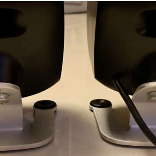 Logitech computer speaker (1 pair)