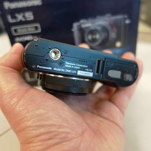 98% New Panasonic Lumix LX5 黑色 F2.0大光圈