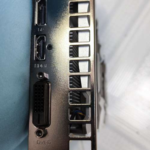 GTX1060 5gb 間中會花畫面