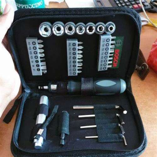 Bosch 38-in-1 (Ratchet TYPE Handle)  - BLUE handy Pouch Repairing Tool Access.