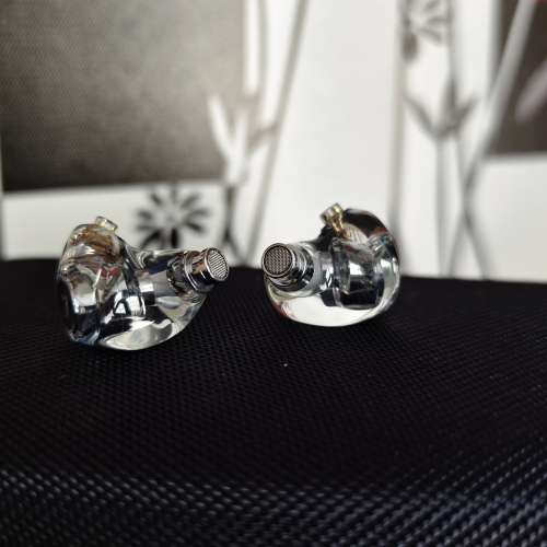 99.99% new 港行Dita Project M