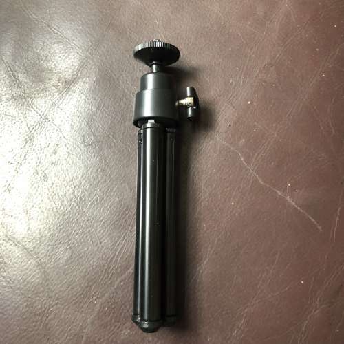 便攜三腳架超 輕量郵寄免費