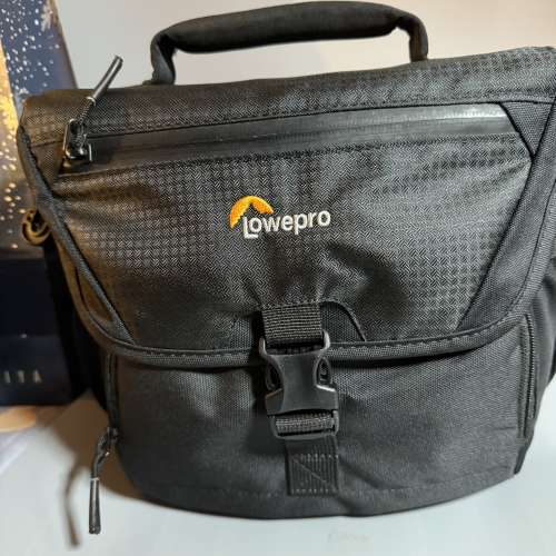 Lowepro Nova 180 AW II Shoulder Bag Black 相機袋 98% New 贈送清潔套裝