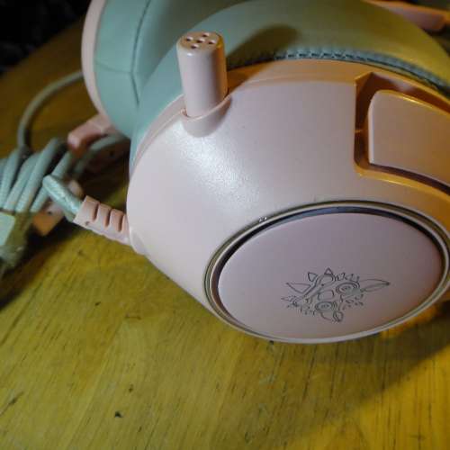 ONIKUMAK9-USB71 7.1聲道電競級(RGB) 耳機麥克風 粉紅色