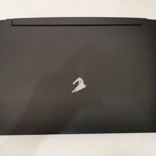 Gigabyte AORUS 15P KD (i7-11800H,16GB Ram+512GB SSD,RTX3060)