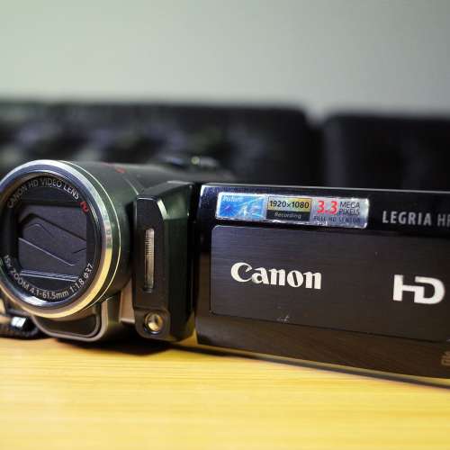 Canon Legria HF200E 全高清攝錄機