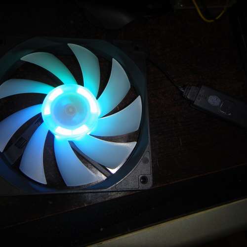 Antec ARGB 12cm風扇帶控