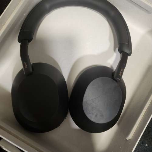 Sony WH1000xM5