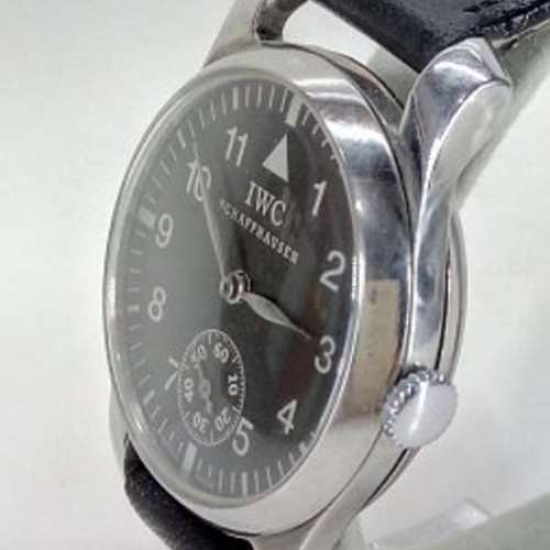 IWC (萬國錶) hand-winding 綱腕錶