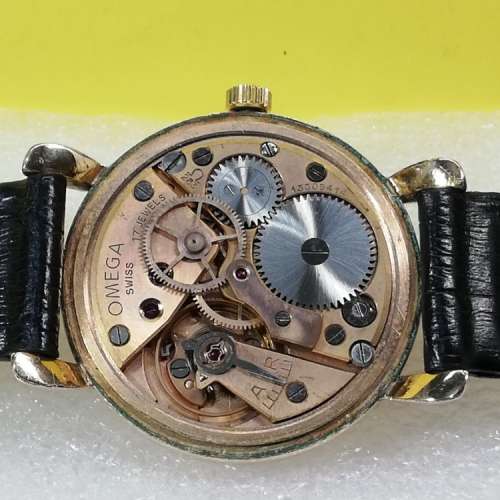 Vintage Omega hand-winding 機械上鏈腕錶