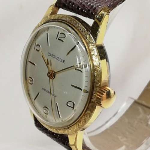 Caravelle 機械上鏈腕錶