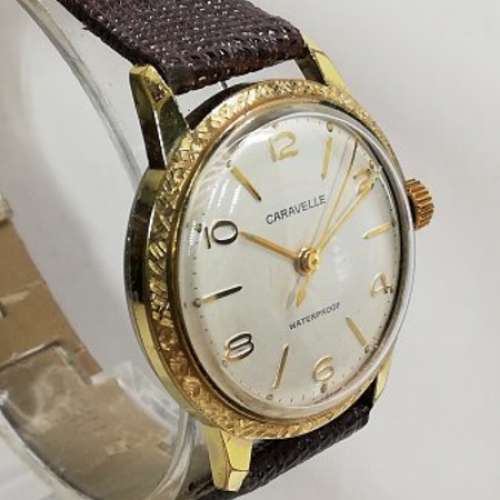Caravelle 機械上鏈腕錶