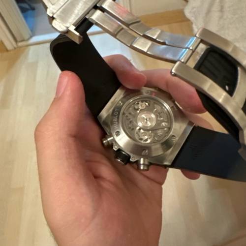 急走！天花板玩具錶hublot bigbang