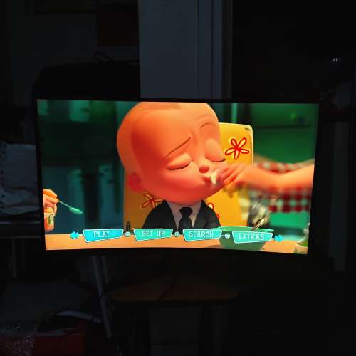 HKC 27&rdquo; LED 144Hz 曲Monitor