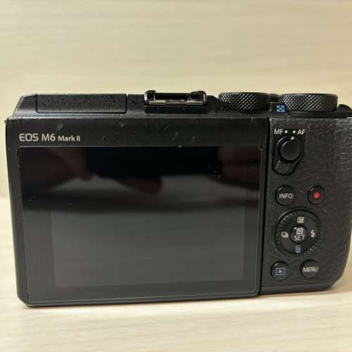 Canon M6 Mark II