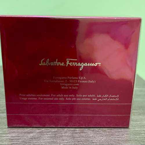 香水 Salvatore Ferragamo / Singnoria Ribelle