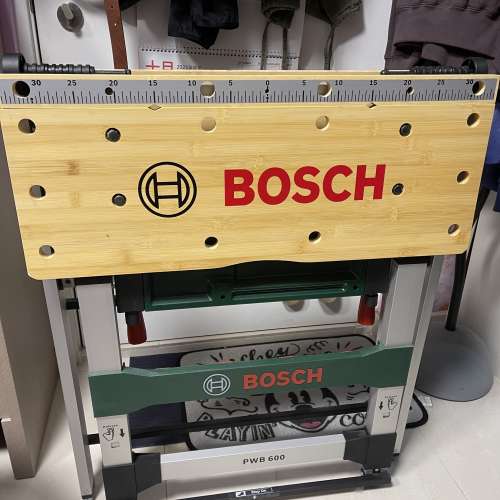 Bosch 博世 摺疊式多功能工作檯 PWB 600