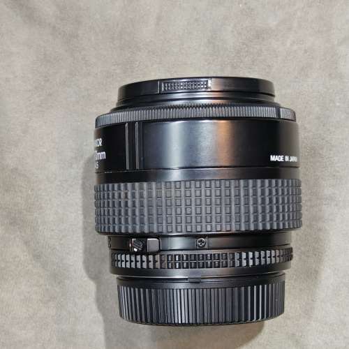 Nikon 35-70/3.3-4.5 AF