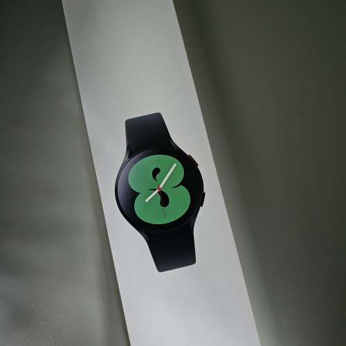 《全新未開封》Samsung Galaxy Watch4 40mm bt