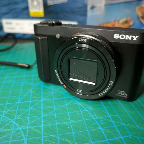 Sony Cyber-shot DSC-HX90V 數位照相機