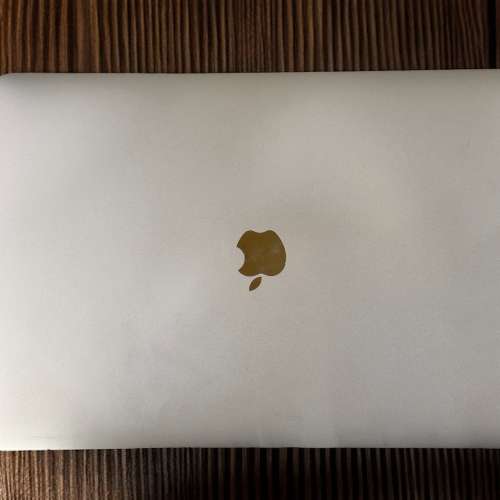 MacBook Pro 15inch i9/16GB RAM/512 SSD 2019