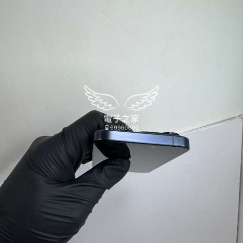 (全新質素)15pro 128 藍色   15 pro 應該都係暫時全網最平 全新質素，淨機加全新配...