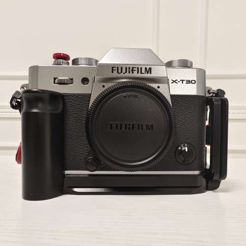 Fujifilm X-T30 body 第一代無反相機