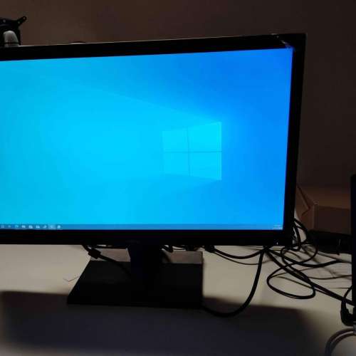 Fujitsu 21 inch LCD monitor