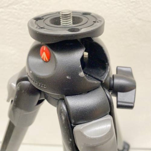 Manfrotto 055 碳纖腳架