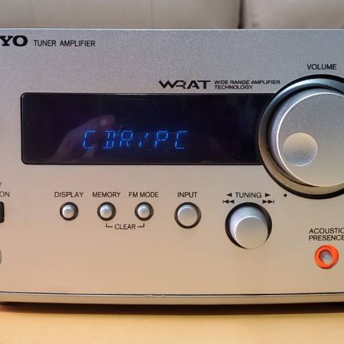 ONKYO R-801A mini hifi amplifier