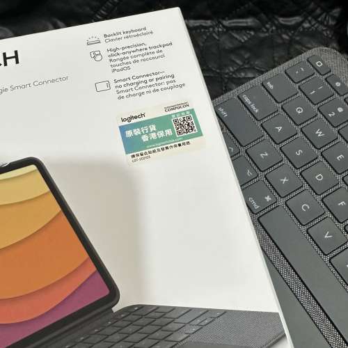幾乎全新 Logitech Combo Touch keyboard (for iPad Air 4th and 5th gen ) 行貨 有...
