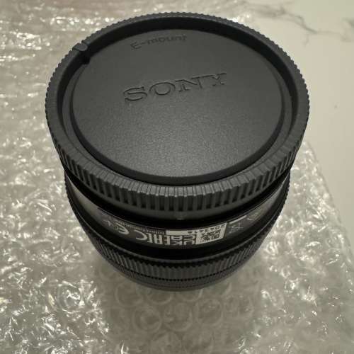 Sony FE 28-60mm F4-5.6 SEL2860