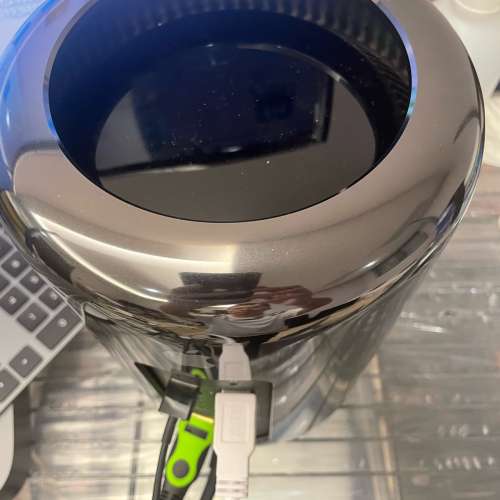 MACPRO 垃圾桶 3.7 6Core 64GB 500GB